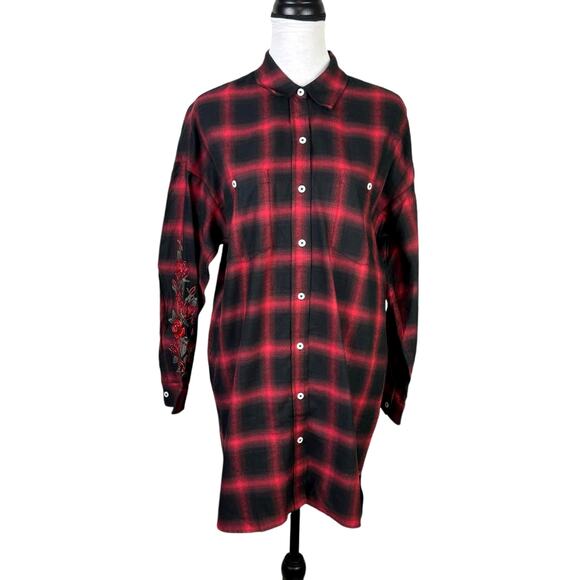 Adaptation NWT Barneys New York Red Black Plaid Flannel Rose Embroidered Dress - Picture 2 of 13